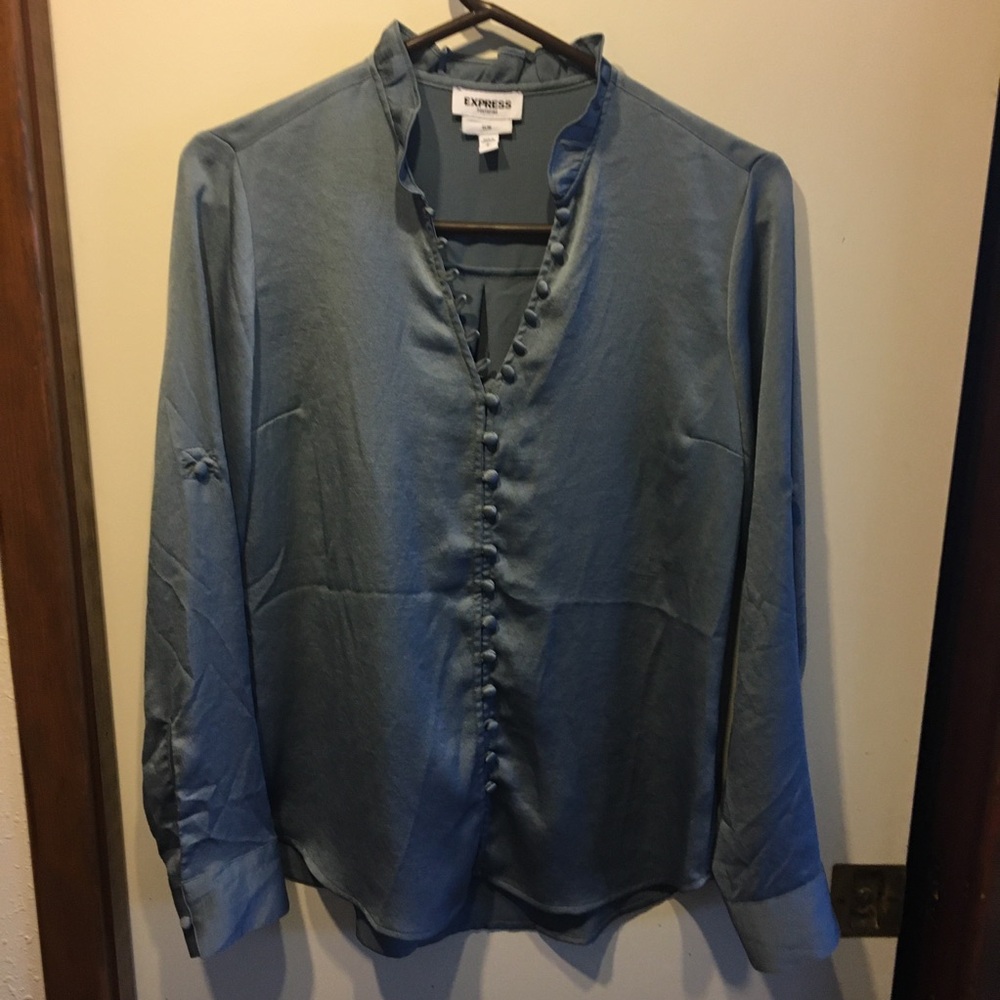 Express Portofino Silvery/blue long sleeve dainty Blouse. Size s/p